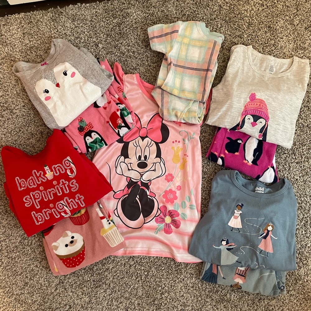 2T Pajama sets!